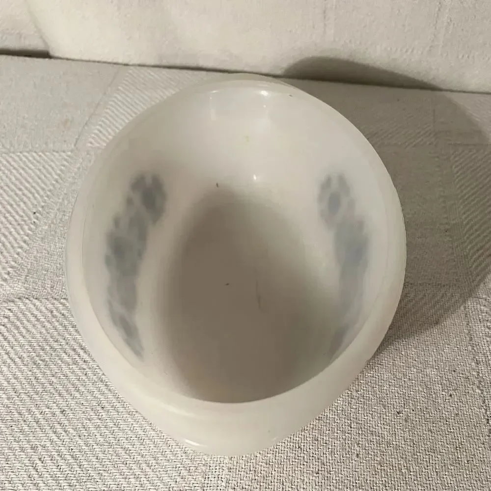 Glasbake 1 Qt Oval Casserole w/ Blue Daisy Floral Design.Used As Prop On TV Show